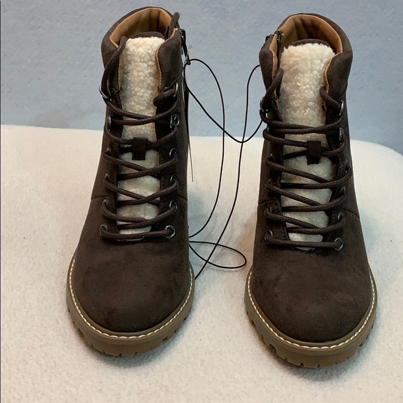 Universal Thread Shoes - Tipper Heeled Lace-Up Boots - Dark Brown